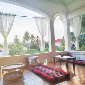天堂鸟花园客栈 Guest house